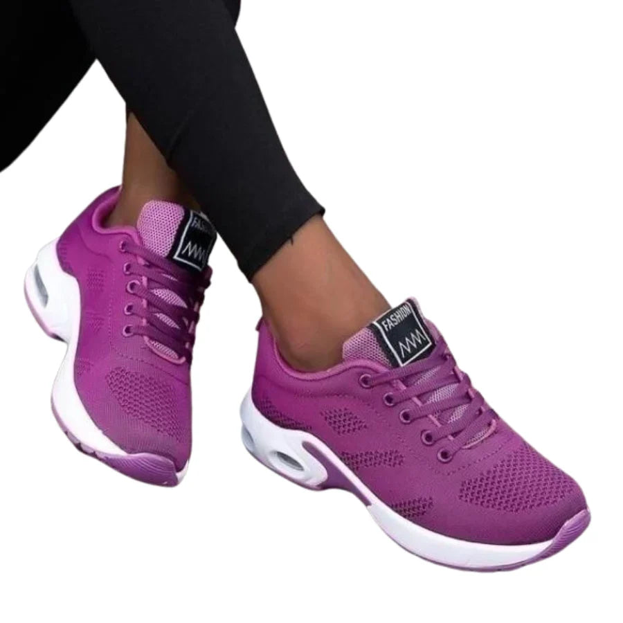 Lyric women’s everyday sneakers with breathable upper and textured sole