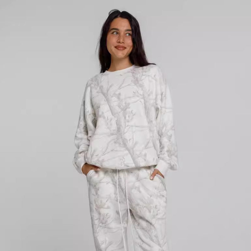 Amaya women’s camouflage two-piece set with hooded sweatshirt and trousers for casual style