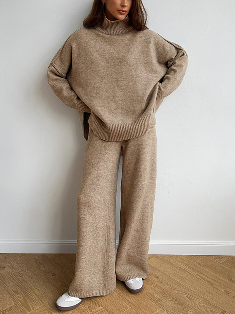Talia women’s two-piece set with high-neck top and flowy trousers, comfortable and elegant daily outfit