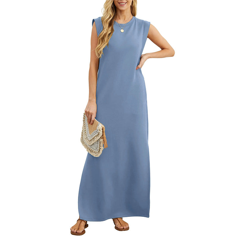 Elodie loose maxi dress for women with an elegant, fluid silhouette and a light, airy fabric.