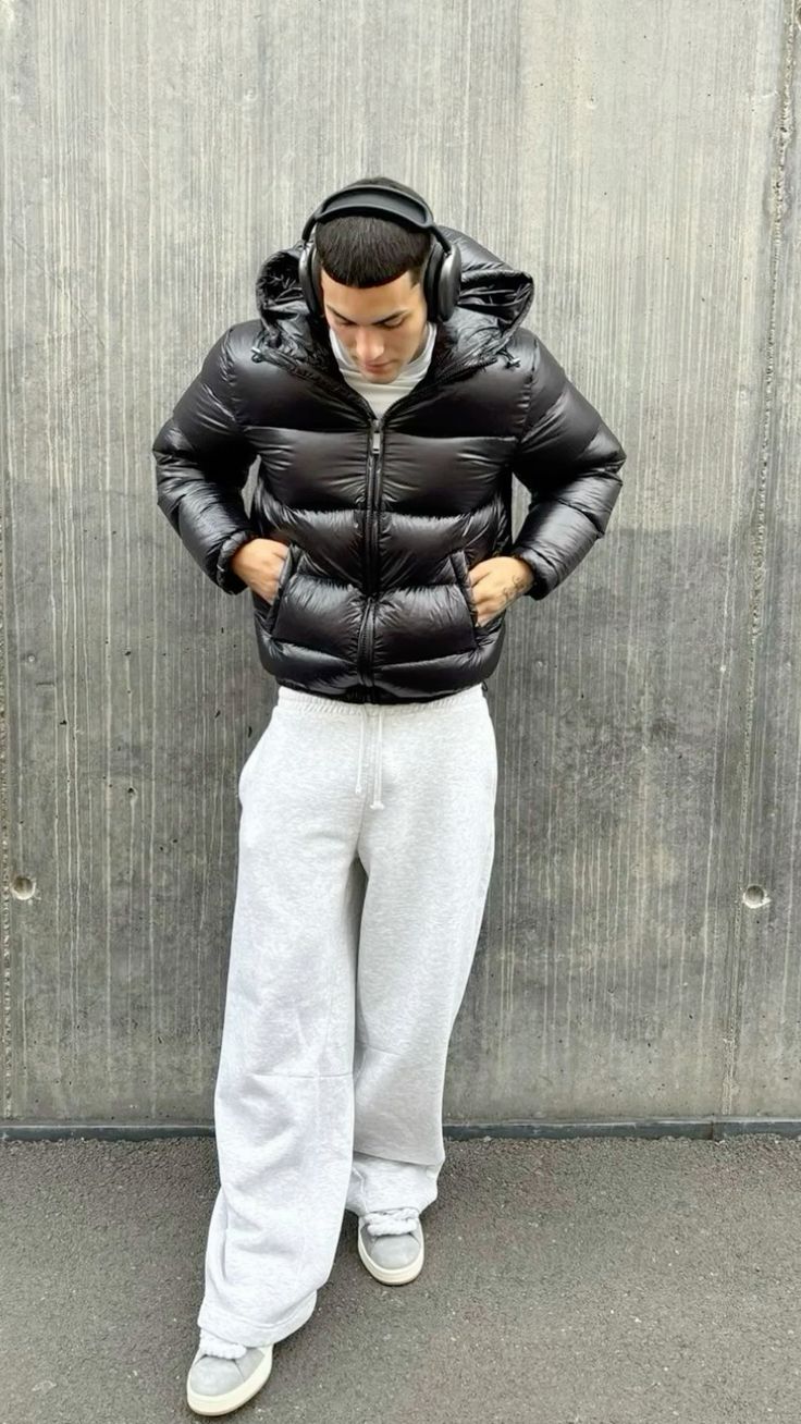 Ethan men’s padded jacket with high collar and functional pockets, warm and stylish outerwear