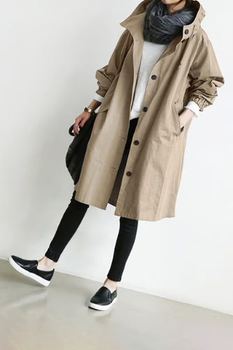 Kael oversized windbreaker jacket for women, featuring a water-resistant finish and a modern, relaxed fit.