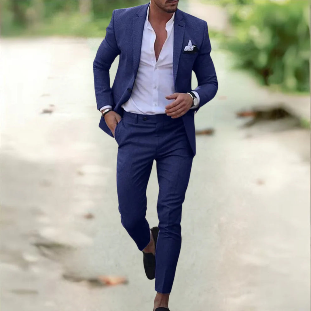 Henry men’s two-piece suit with tailored blazer and structured trousers, polished and versatile formalwear