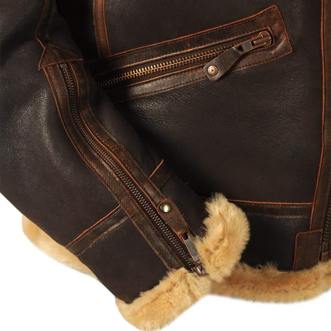 Axel men's pilot jacket with a structured silhouette and a soft inner lining.