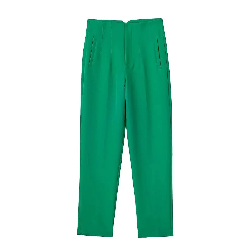 Audrey high-waisted elegant pants with a fitted silhouette and structured design, showcasing a refined look.