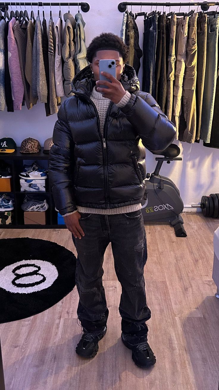 Ethan men’s padded jacket with high collar and functional pockets, warm and stylish outerwear
