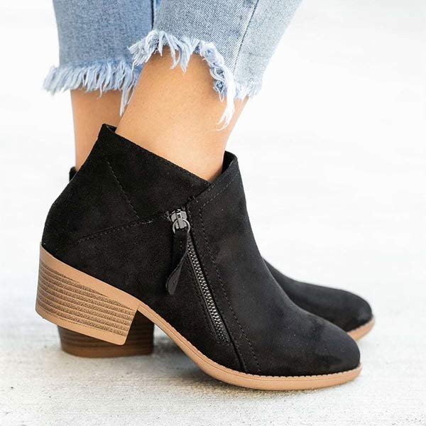 Esme women’s low-heeled ankle boots in minimalist design with ankle fit