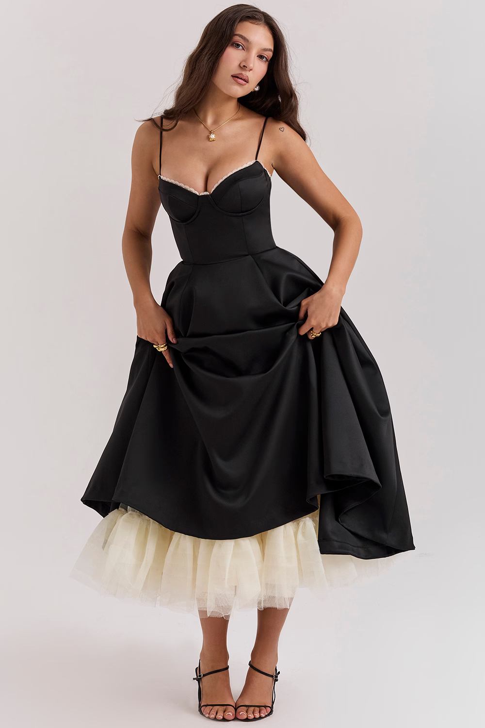 Juliet chic midi dress for women, featuring thin straps and an elegant tulle overlay, creating a flowing silhouette.