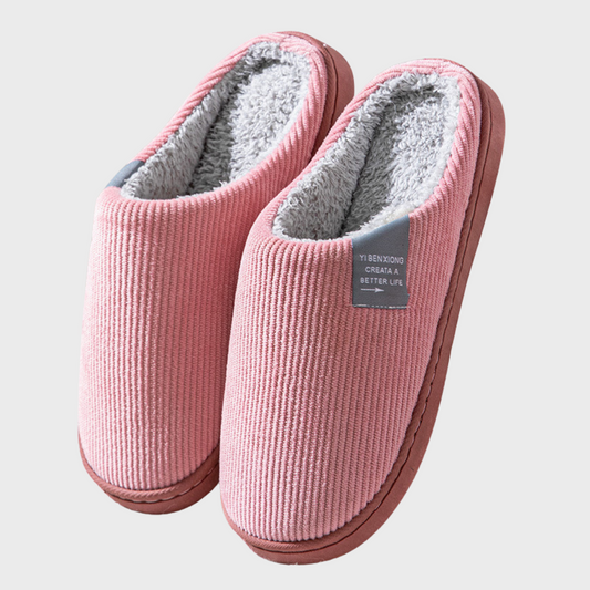 Brisia women’s slippers – soft, warm, and elegant footwear designed for indoor comfort during the winter season.