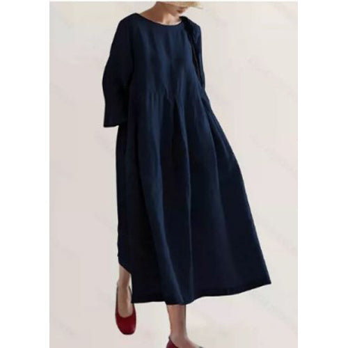 Amara oversized long women’s dress with flowing cut and side pockets