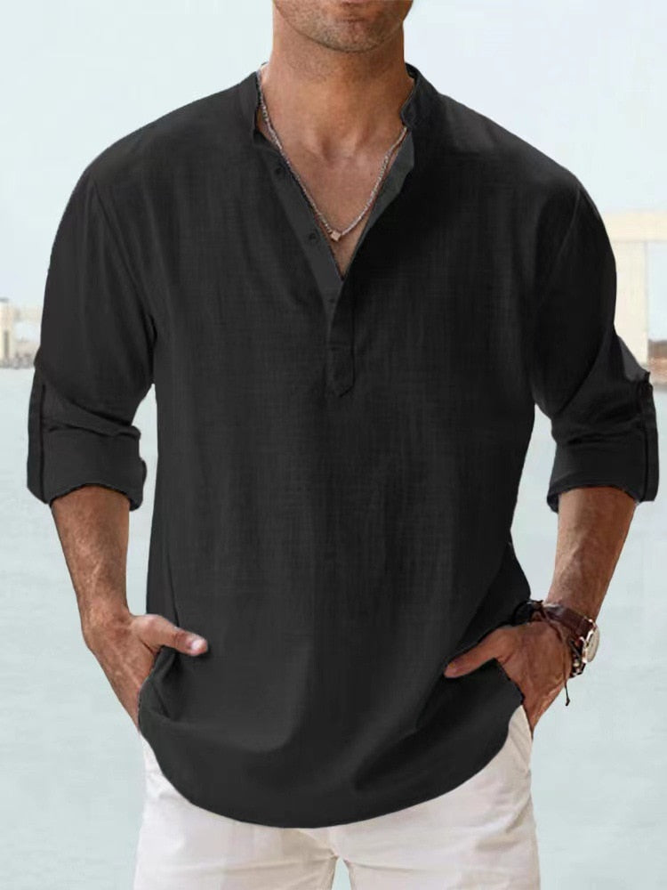 Logan elegant men's shirt with a flowy, tailored cut and a classic collar.