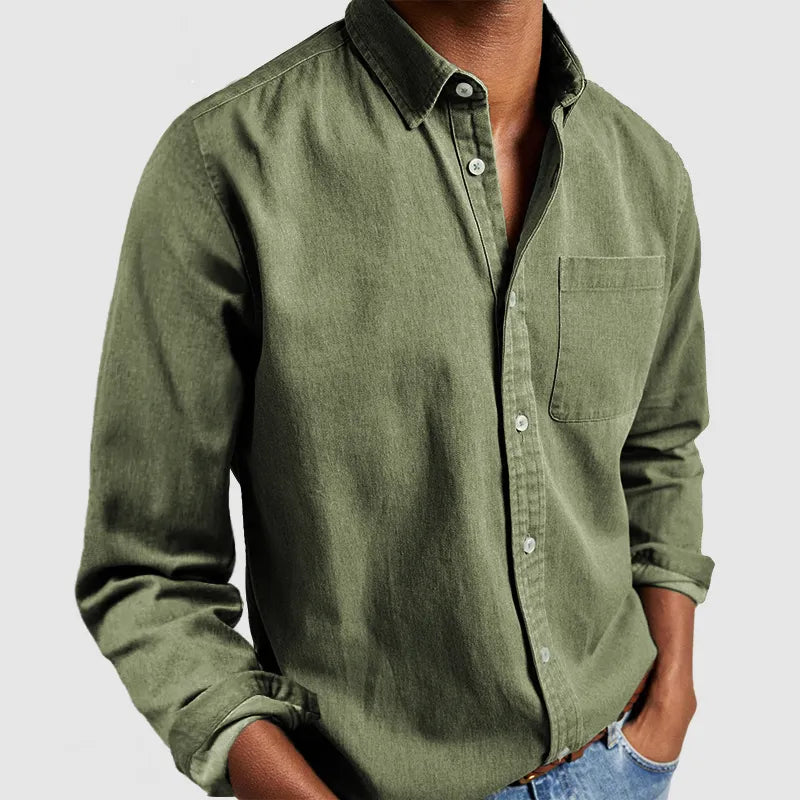 Elias men's shirt with a clean cut and versatile, minimalist style.