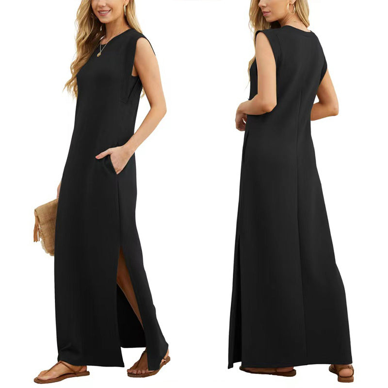 Elodie loose maxi dress for women with an elegant, fluid silhouette and a light, airy fabric.