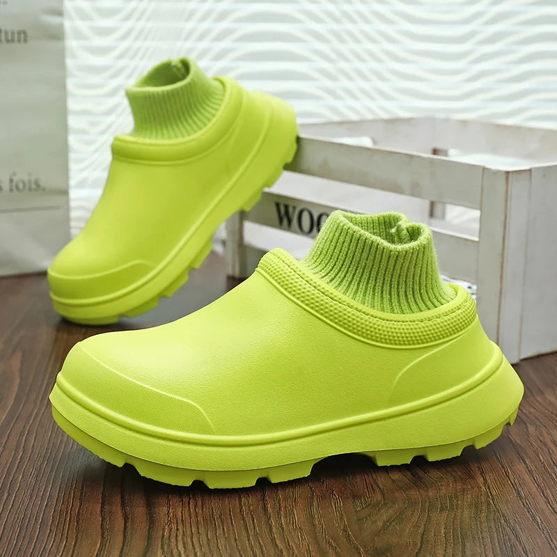 Women’s clog-style socks with slip-on design.
