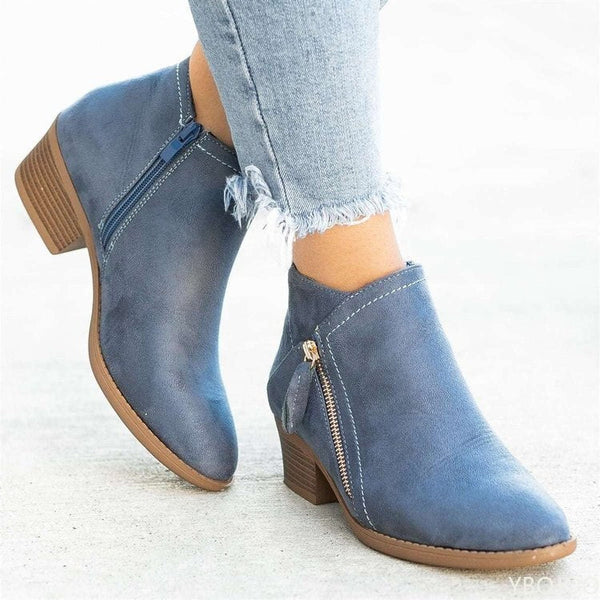 Esme women’s low-heeled ankle boots in minimalist design with ankle fit