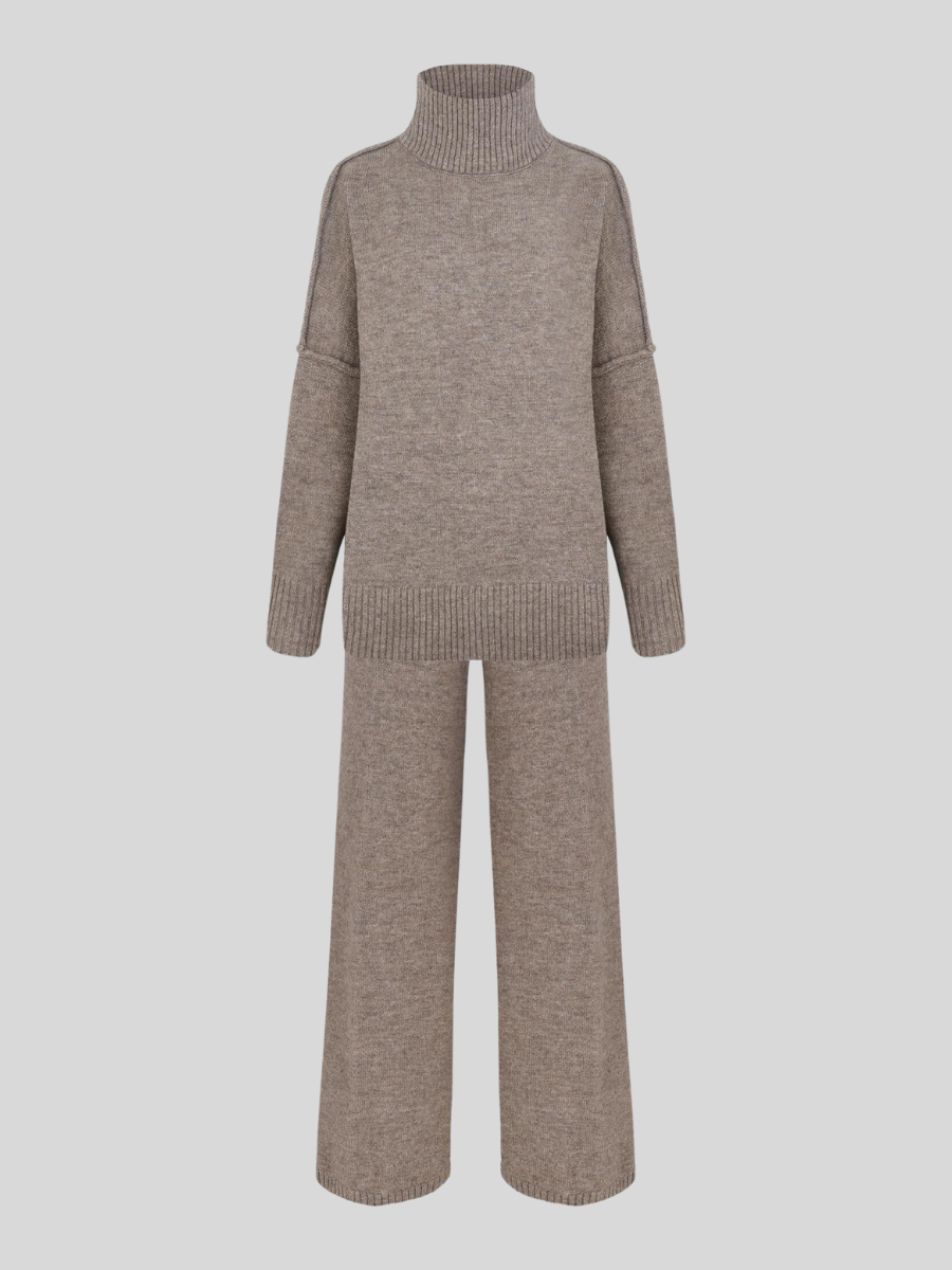Talia women’s two-piece set with high-neck top and flowy trousers, comfortable and elegant daily outfit