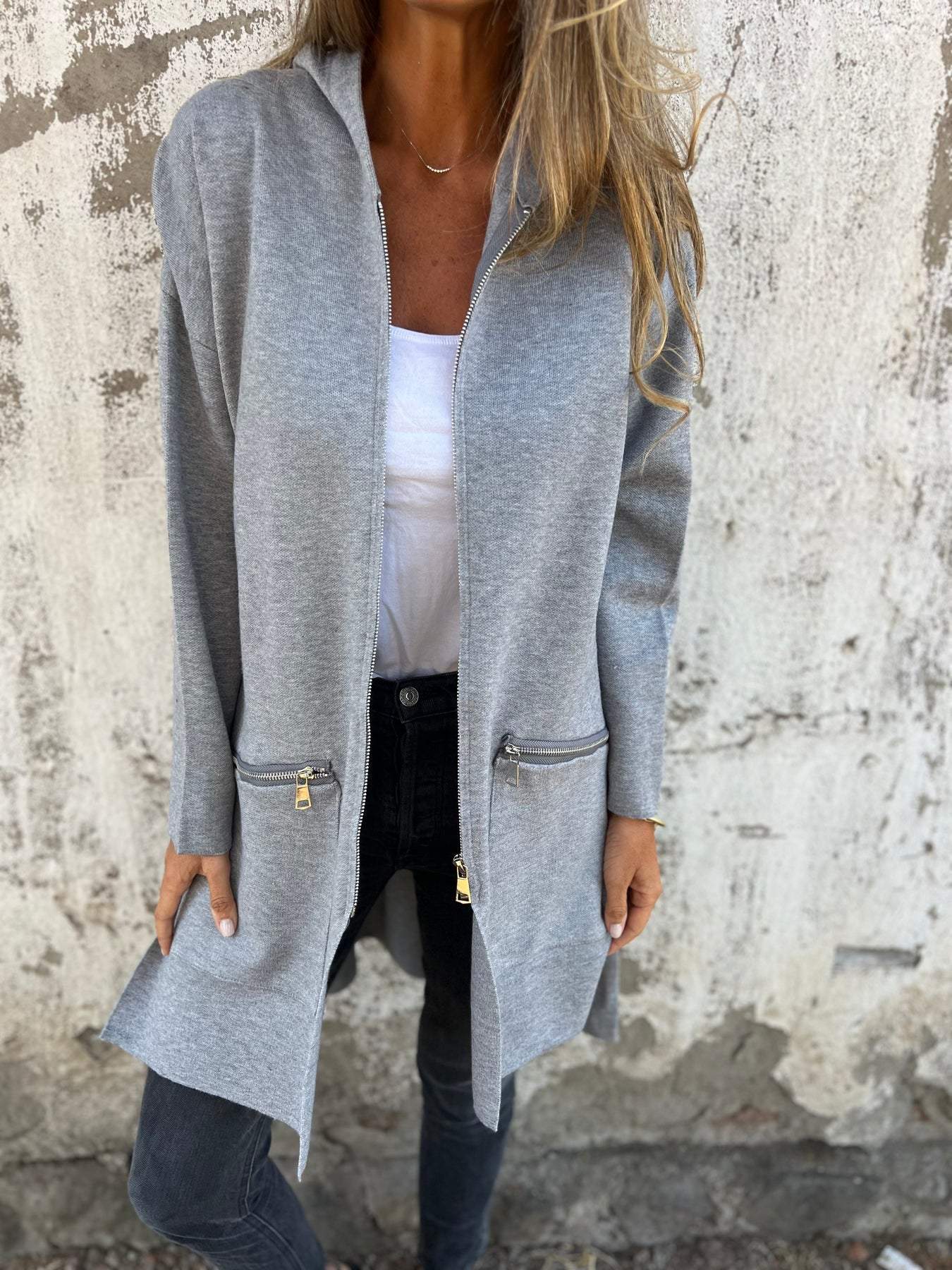 Sylvie relaxed zip-up cotton jacket with round neck and long sleeves in multiple colors