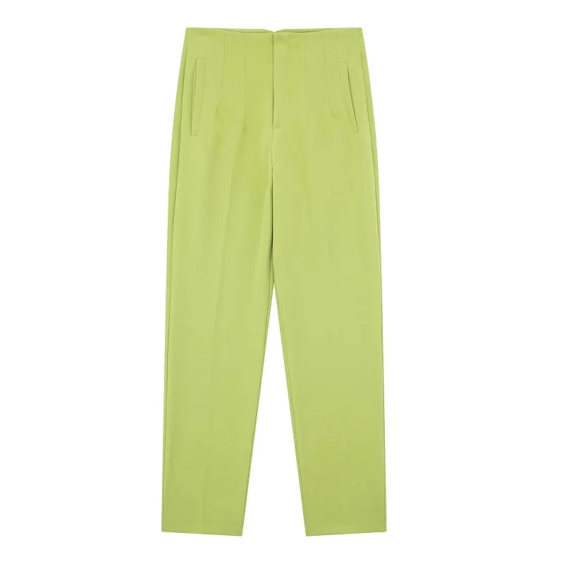 Audrey high-waisted elegant pants with a fitted silhouette and structured design, showcasing a refined look.