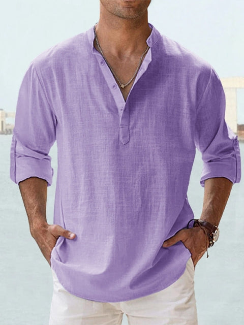 Logan elegant men's shirt with a flowy, tailored cut and a classic collar.